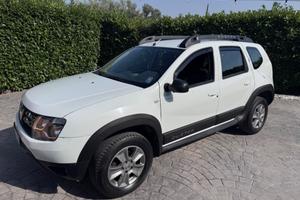 Dacia Duster 1.6 GPL - 4x2 Lauréate -2015