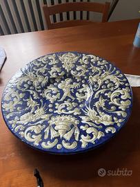 Piatto antico decorativo – ceramica blu con decor