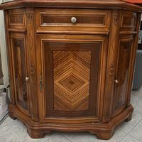 Mobili stile classico