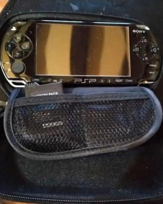 PSP  con doppia custodia 