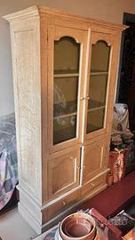 Vetrina in legno effetto craquelé