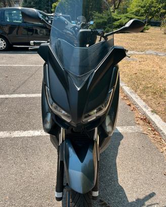 Yamaha Xmax 250