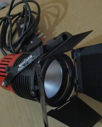 Ianiro Gulliver 300W – luce da studio
