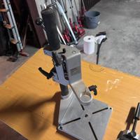 Bosch Professional Supporto a Colonna con morsa