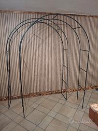 arco da giardino per piante rampicanti