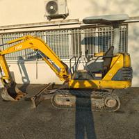 mini escavatore IHI 25j