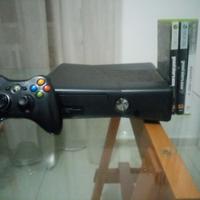 Xbox 360+controller+3 videogiochi 