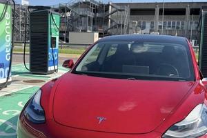 Tesla Model 3 Long Range