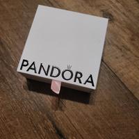 Collana Pandora