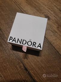Collana Pandora