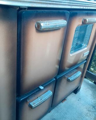 STUFA A LEGNA PUTAGE