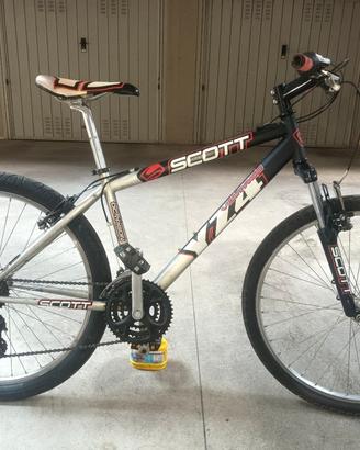 mountain Bike SCOTT  VOLTAGE 