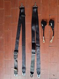 Cinture di sicurezza per auto storica