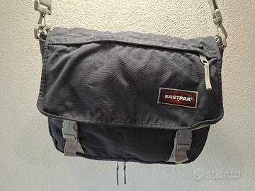 Borsa tracolla Eastpak