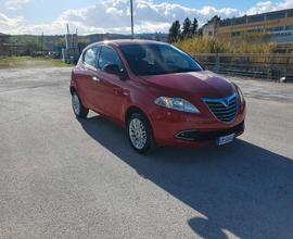 Lancia Ypsilon 0.9 TwinAir 85 CV 5 p Metano Ecochi