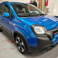 FIAT Panda 1.0 FireFly S&S Hybrid Pandina