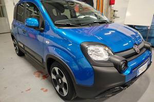 FIAT Panda 1.0 FireFly S&S Hybrid Pandina