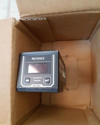 Keyence SR-1000 telecamera lett codici barre e 2D