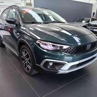 FIAT Tipo 1.5 Hybrid DCT Cross
