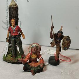 Gruppo di 3 Soldatini d'epoca in pasta tema WEST