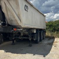 Semirimorchio Menci 26mc