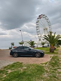 Giulia alfa romeo 