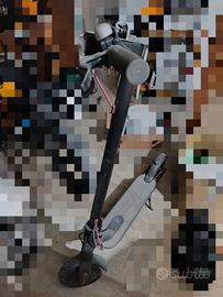 Monopattino elettrico Xiaomi Mi M365