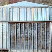 baracca in lamiera zincata