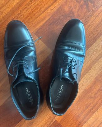 Scarpe Soldini nere tg 44