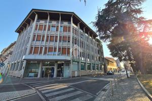 3 LOCALI A LEGNANO