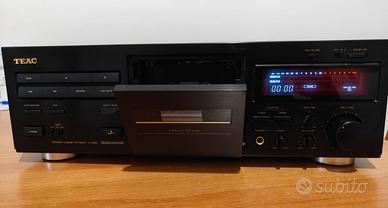 Teac stereo cassette deck v 1030