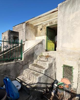 RUSTICO A TORRE DEL GRECO