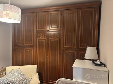 Armadio in legno 6 ante