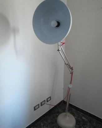 Lampada stile Tolomeo
