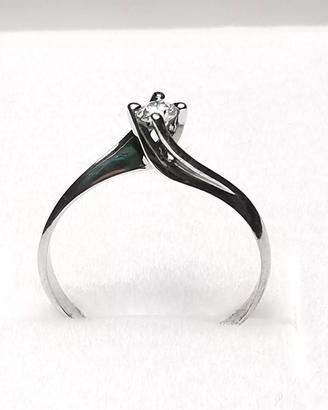 Anello Valentino Oro Bianco 18 KT  Diamante 0.20