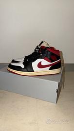 air jordan 1 mid rosse e nere