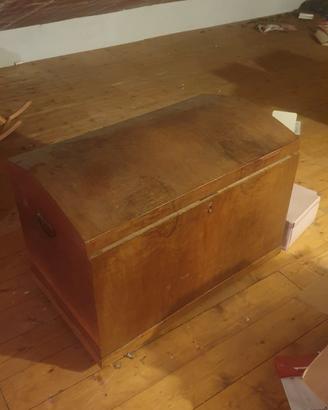 Baule antico in legno - vintage