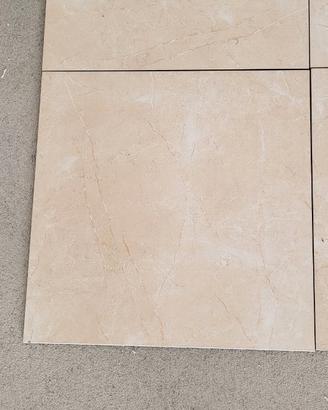 Piastrelle in gres porcellanato 45x45 beige