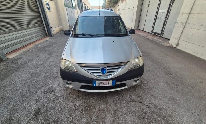 Dacia Logan MCV 1.5 dCi 70CV 7 posti Lauréate OK N