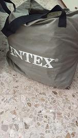 Materasso gonfiabile intex
