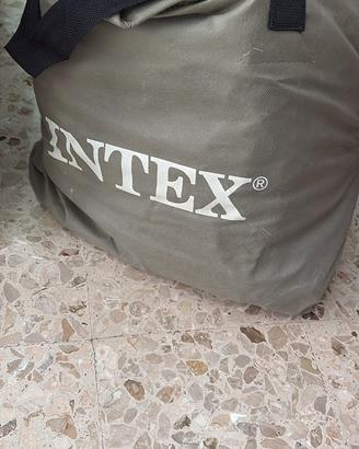 Materasso gonfiabile intex