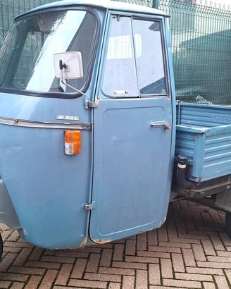 Piaggio Ape APE P501
