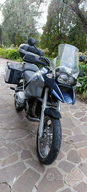 BMW GS 1200 pronta per viaggiare