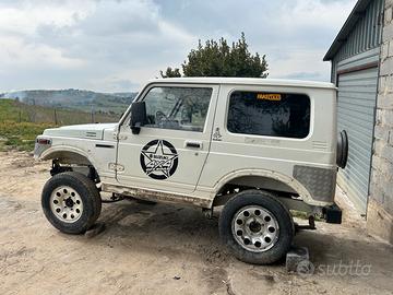 Suzuki Samurai