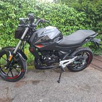 NAKED KEEWAY RKS 125cc NERO
