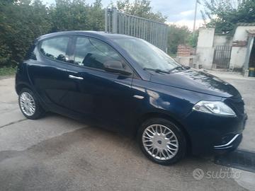 Lancia Y anno 2016, impianto gpl, prezzo 5000€, co