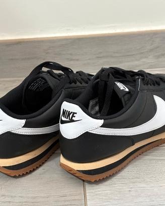 Nike Cortez