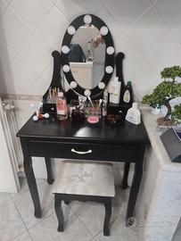 Postazione Trucco con luci Led e sgabello 