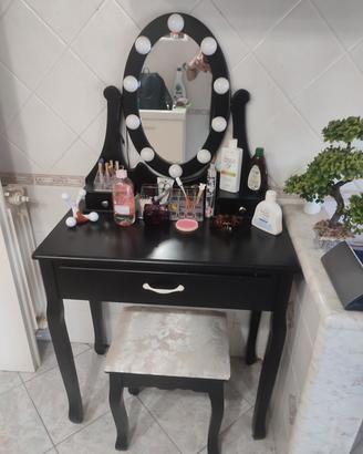 Postazione Trucco con luci Led e sgabello 