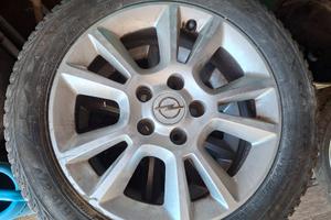 Gomme e cerchi opel  da 16